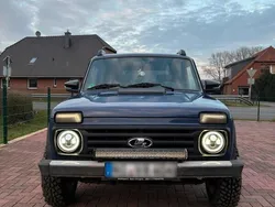 Blau Gebraucht 2017 Lada niva SUV | 9.500 €