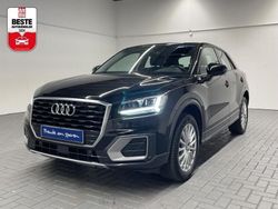 Brillantschwarz (brillantschwarz Gebraucht 2017 Audi Q2 Comfort SUV | 19.480 € (Etwas zu teuer)