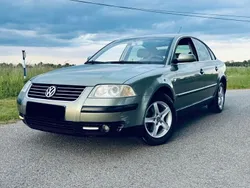 Gebraucht 2002 VW Passat Limousine | 1.899 € (Guter Preis)
