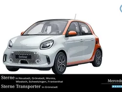 Karosserie in ice white Gebraucht 2021 Smart ForFour Electric Drive Passion Limousine | 13.330 € (Fairer Preis)
