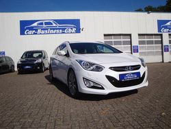 Weiß Gebraucht 2015 Hyundai i40 Kombi | 12.250 € (Fairer Preis)