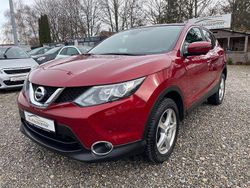 Rot Gebraucht 2017 Nissan Qashqai N-Vision SUV | 14.490 € (Guter Preis)