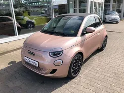 Rosegold metallic Gebraucht 2022 Fiat 500e Cabrio | 26.998 € (Teuer)