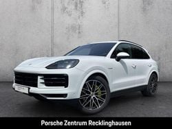 Weiss Gebraucht 2024 Porsche Cayenne SUV | 91.890 € (Superpreis)