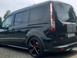 Schwarz Gebraucht 2022 Ford Tourneo Connect Active Van / Kleinbus | 25.400 € (Guter Preis)