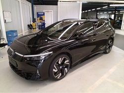 Schwarz (grenadillschwarz metallic) Gebraucht 2025 VW ID.7 GTX Limousine | 54.000 €