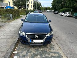 Blau Gebraucht 2009 VW Passat Comfortline Kombi | 1.800 € (Guter Preis)