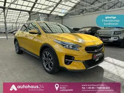 Gelb Gebraucht 2022 Kia XCeed Vision SUV | 18.330 € (Guter Preis)