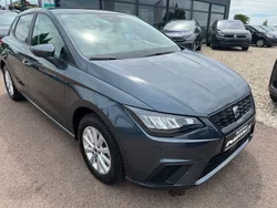 Grau Gebraucht 2024 Seat Ibiza Style Limousine | 15.950 € (Guter Preis)