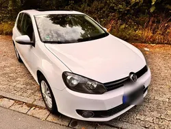 Weiß Gebraucht 2010 VW Golf VI Comfortline Limousine | 4.500 € (Guter Preis)