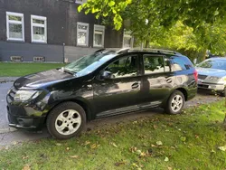Schwarz Gebraucht 2014 Dacia Logan MCV Celebration Kombi | 3.200 €