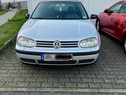 Silber Gebraucht 2002 VW Golf IV Limousine | 2.499 € (Fairer Preis)
