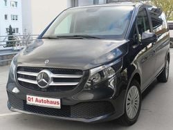 Graphitgrau Gebraucht 2021 Mercedes V220 Van / Kleinbus | 32.890 € (Superpreis)