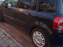 Schwarz Gebraucht 2008 Renault Modus Van / Kleinbus | 2.700 €