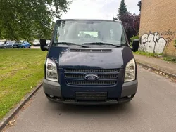 Blau Gebraucht 2013 Ford Transit Limited Kombi | 2.789 €