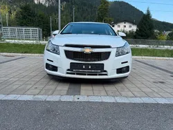 Weiß Gebraucht 2012 Chevrolet Cruze Limousine | 3.450 € (Superpreis)