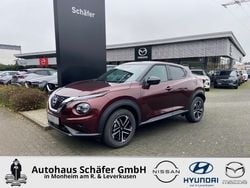 Grau Gebraucht 2022 Nissan Juke N-Connecta SUV | 25.788 € (Teuer)