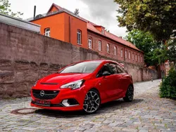 Rot Gebraucht 2016 Opel Corsa OPC Kleinwagen | 15.750 € (Teuer)