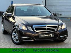 Braun Gebraucht 2012 Mercedes E250 Limousine | 12.500 € (Fairer Preis)
