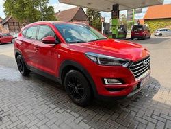Rot Gebraucht 2020 Hyundai Tucson Trend SUV | 17.400 € (Guter Preis)