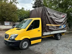 Gelb Gebraucht 2017 Mercedes Sprinter Van | 15.499 €