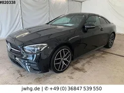 Schwarz/baltic black Gebraucht 2022 Mercedes E300 AMG Coupé | 40.950 € (Guter Preis)