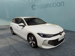 Weiß Gebraucht 2024 VW Passat Business Van / Kleinbus | 31.990 € (Fairer Preis)