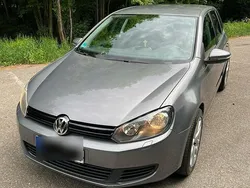 Grau Gebraucht 2010 VW Golf VI Limousine | 6.999 € (Etwas zu teuer)