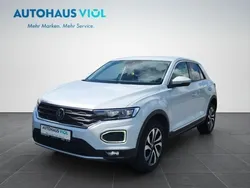 White silver metallic Gebraucht 2021 VW T-Roc Active SUV | 25.900 € (Fairer Preis)