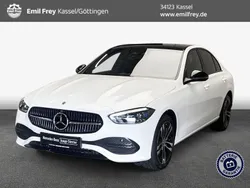Polarweiß Gebraucht 2024 Mercedes C300e Avantgarde Limousine | 43.400 € (Guter Preis)