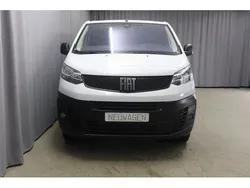 Gebraucht 2023 Fiat Scudo Van / Kleinbus | 28.230 € (Fairer Preis)