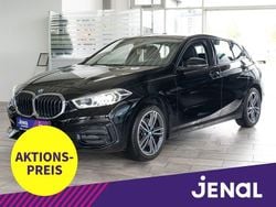 Schwarz ii/bonnet fluid black Gebraucht 2022 BMW 118 Sport Line Kleinwagen | 22.880 € (Fairer Preis)