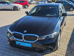 Schwarz Gebraucht 2022 BMW 320 Advantage Kombi | 31.000 € (Fairer Preis)