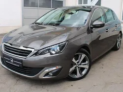 Grau Gebraucht 2015 Peugeot 308 Allure Limousine | 10.490 € (Fairer Preis)