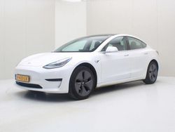 Weiß Gebraucht 2020 Tesla Model 3 Standard Range Limousine | 17.499 € (Guter Preis)