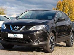 Schwarz Gebraucht 2015 Nissan Qashqai 360º SUV | 12.950 € (Fairer Preis)
