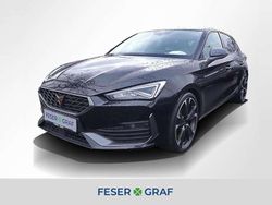 Midnight schwarz metallic Gebraucht 2023 Cupra Leon VZ Limousine | 31.440 € (Fairer Preis)