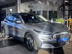 Silber Gebraucht 2021 Ford Mustang Mach-E SUV | 25.500 € (Guter Preis)