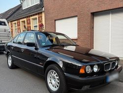 Schwarz Gebraucht 1994 BMW 520 Limousine | 6.900 €