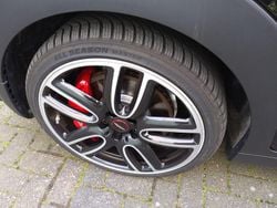 Schwarz Gebraucht 2018 Mini Clubman Kombi | 28.500 €