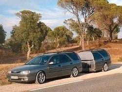 Grau Gebraucht 1996 Renault Laguna Kombi | 1.250 €