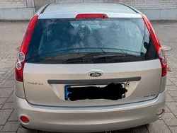 Silber Gebraucht 2007 Ford Fiesta Ambiente Kleinwagen | 2.990 € (Fairer Preis)