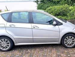 Grau Gebraucht 2012 Mercedes A160 Limousine | 7.750 € (Guter Preis)