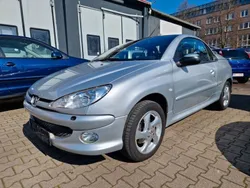 Silber Gebraucht 2003 Peugeot 206 CC Cabrio | 1.990 € (Fairer Preis)
