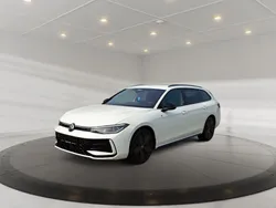 Weiß Neu 2025 VW Passat R-line Kombi | 71.215 €