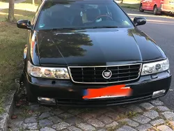 Schwarz Gebraucht 2005 Cadillac Seville STS Limousine | 4.500 €