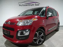 Rot Gebraucht 2017 Citroën C3 Picasso SELECTION Van / Kleinbus | 7.490 € (Etwas zu teuer)