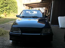 Schwarz Gebraucht 1988 Opel Kadett Coupé | 8.000 €