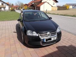 Schwarz metallic Gebraucht 2007 VW Golf V R Coupé | 16.999 €