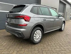 Graphit grau metallic Neu 2025 Skoda Kamiq Selection SUV | 26.490 € (Guter Preis)